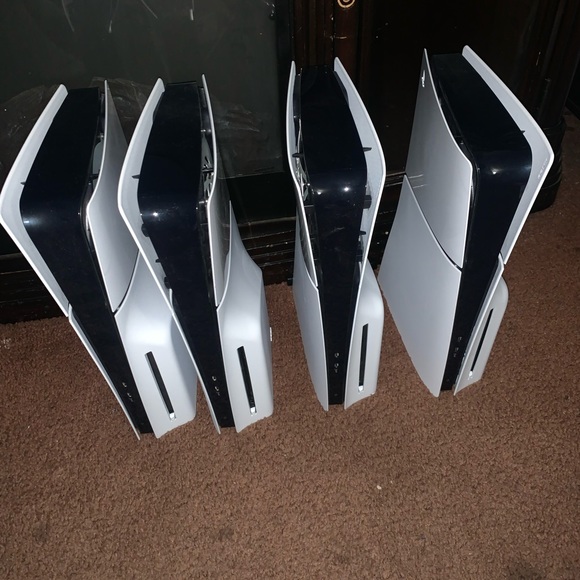 Ps5 slim console only - Picture 7 of 7